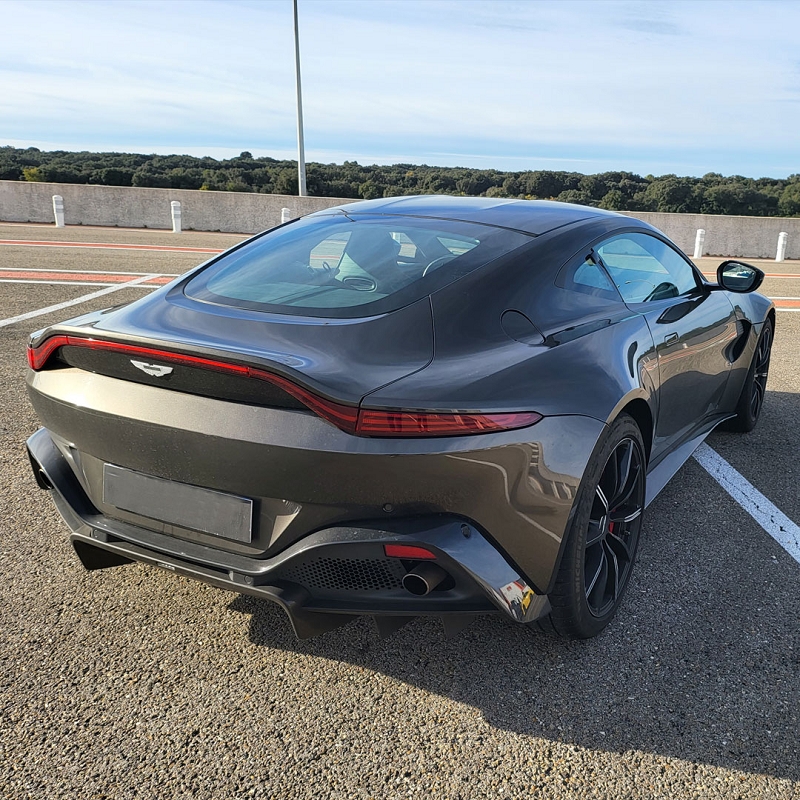 stage de pilotage aston martin vantage piste competition 1001801_5